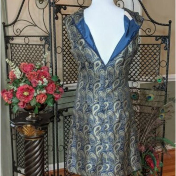 Navy Blue & Gold Paisley Brocade Sheath Dress - Picture 7 of 8